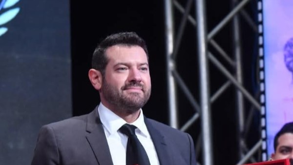 الفنان  عمرو يوسف 