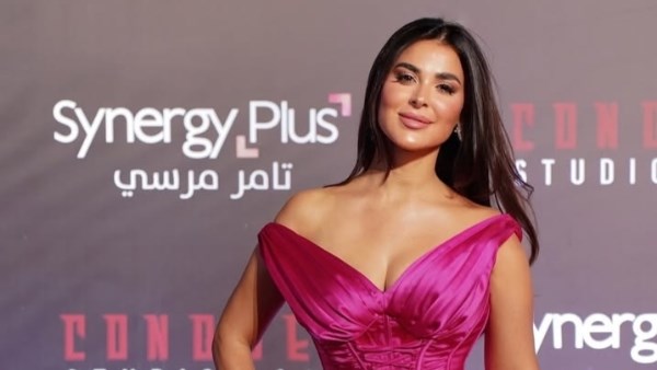الفنانة نورهان منصور 