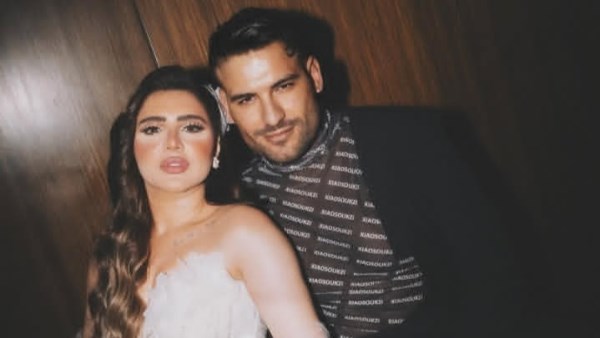 مسلم و زوجته 