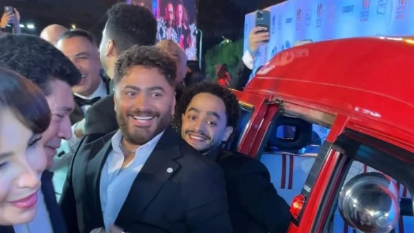تامر حسنى وأبطال فيلم ريستارت في  العرض الخاص بـ"تمناية