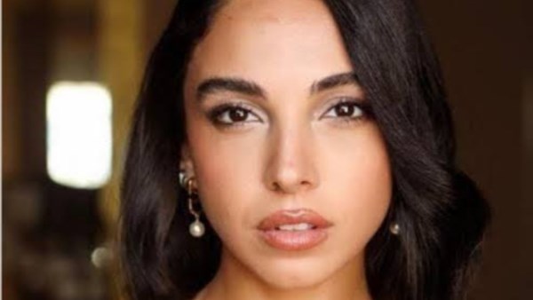 الفنانة سلمي ابو ضيف 