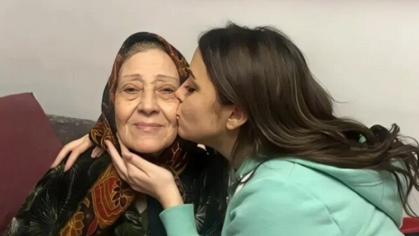 الفنانة وئام مجدي و تيتا نوال 