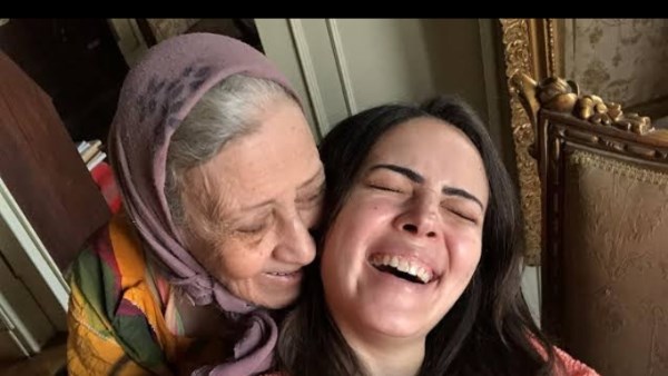 الفنانة وئام مجدي و تيتا نوال 