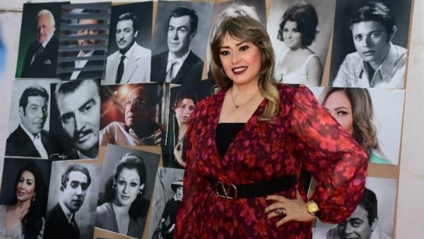 الفنانة هند عاكف 