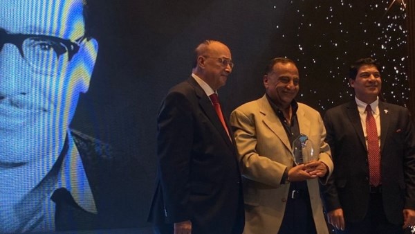 محمد المهندس نجل الفنان القدير الراحل فؤاد المهندس 