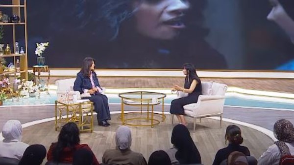 سهر الصايغ عن نجاح دور برنسة في حكيم باشا: الناس بتتفاعل مع الشر | فيديو