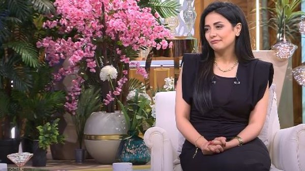 سهر الصايغ تكشف سبب عدم إجراء عمليات تجميل في أسنانها 
