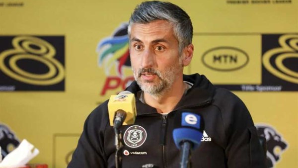 نادي أورلاندو يعلن رحيل المدرب خوسيه ريفيرو بناءً علي رغبته