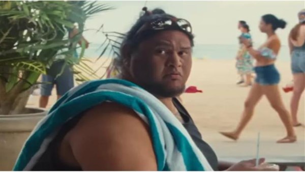 وفاة الممثل الأمريكي كينوي بيل نجم فيلم Lilo & Stitch