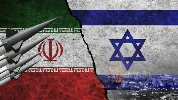 وزير خارجية إسرائيل: إسقاط النظام الإيراني ليس هدفا لعملياتنا العسكرية الآن