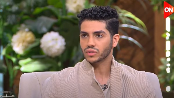 مينا مسعود: ألفت كتاب عن الأكل .. وخدت وصفات من والدتي