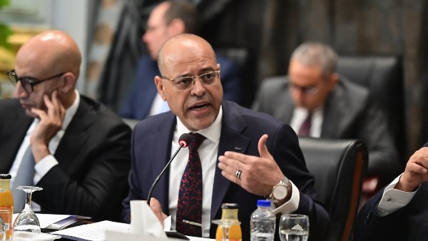 وزير العمل 