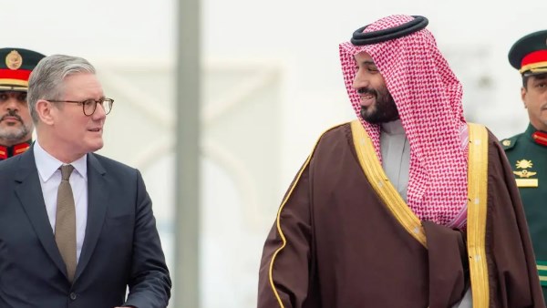 ولي العهد السعودي ورئيس الوزراء البريطاني