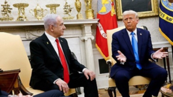 الرئيس الأمريكي ترامب ونتنياهو