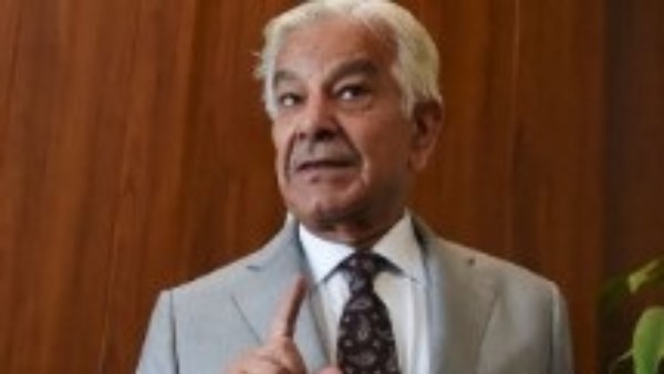وزير الدفاع الباكستاني محمد آصف