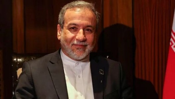 وزير الخارجية الإيراني عباس عراقجي