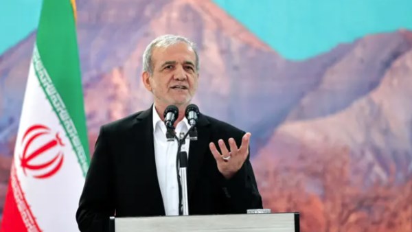 الرئيس الإيراني مسعود بزشكيان 