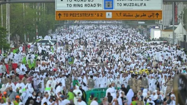 السعودية: نسبة الإجهاد الحراري بين الحجاج هذا العام انخفضت لـ 90%