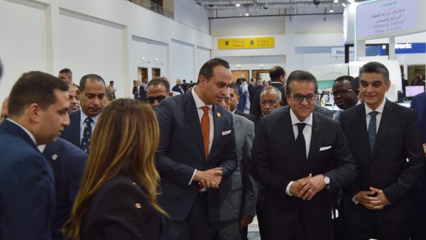 جولة وزير الصحة 