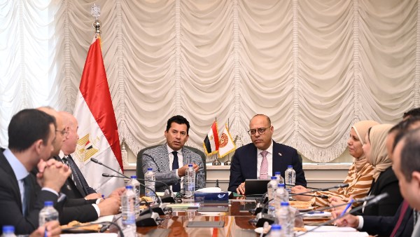 وزير العمل: 500 منحة مجانية لتدريب الشباب على مهن مطلوبة بسوق العمل