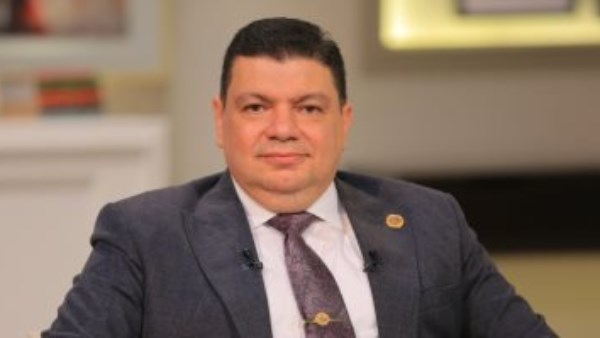 الدكتور امجد الوكيل