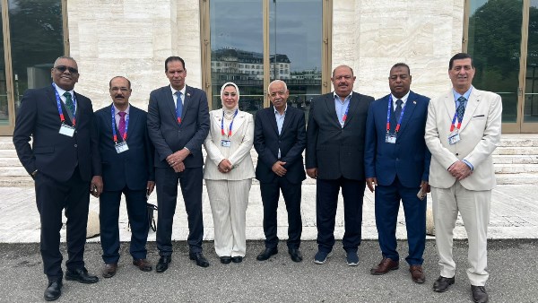 وفد عمال مصر المشارك في أعمال مؤتمر العمل الدولي 