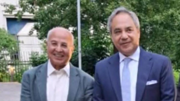 خالد عيش نقيب الصناعات الغذائية وسفير مصر بسويسرا 