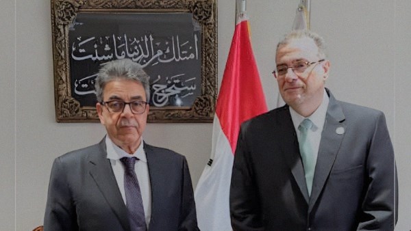 نقيب البيطريين مجدي حسن ورئيس جهاز التنظيم والإدارة 
