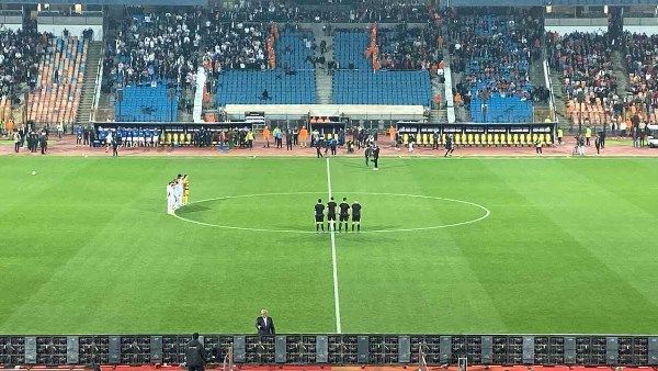 الأنسحاب من الدورى