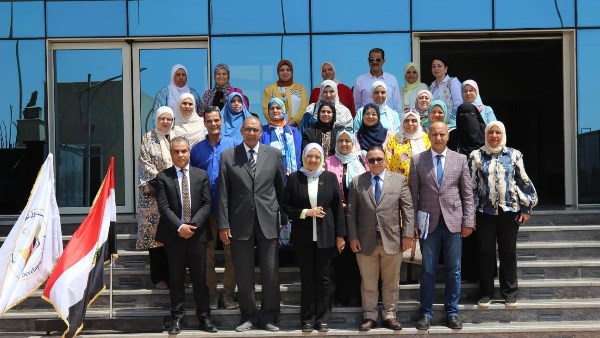  وفد رفيع المستوى من صندوق تطوير التعليم