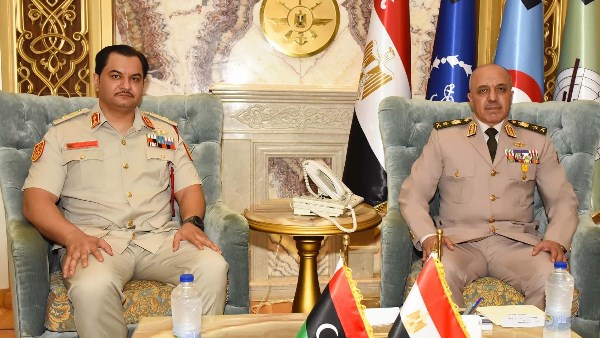 لقاء رئيس الأركان مع نظيره الليبي