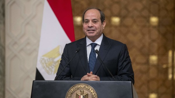 الرئيس السيسي:  السلام لا يولد بالقصف ولا يفرض بالقوة