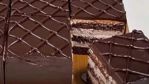 طريقة عمل كيكة الشوكولاته للرجيم