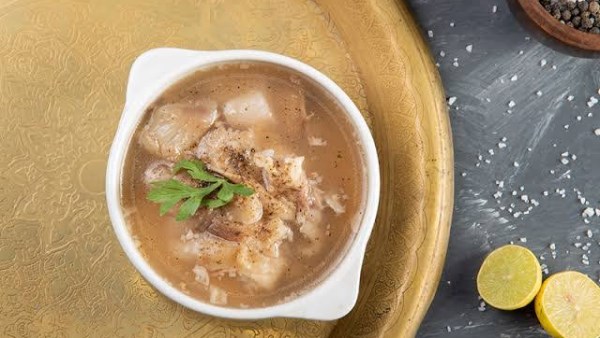 اقتصادية وسريعة.. طريقة عمل شوربة الكوارع