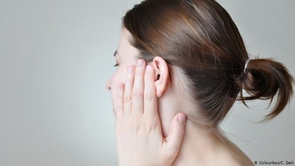 عادات صحية للحفاظ على الأذن والسمع