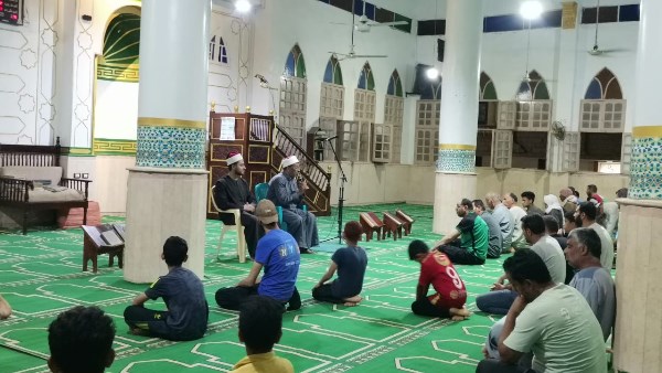 الأوقاف تعقد 2963 ندوة في ليلة عامرة بالذكر والصلاة على النبي