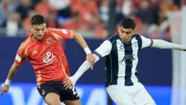 عماد متعب: تركيز كبير داخل معسكر الأهلي ومفاجآت في التشكيل أمام إنتر ميامي