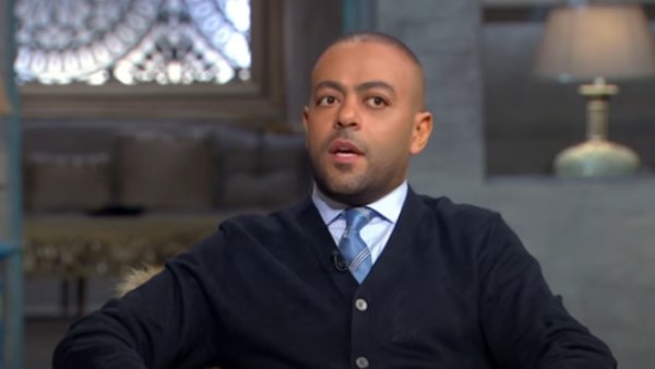 تامر عاشور
