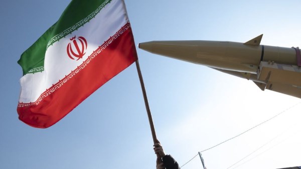 إيران
