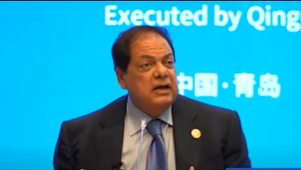 أبو العينين: مصر منصة عالمية للاستثمار والتصدير لسوق كبير يصل لملياري نسمة