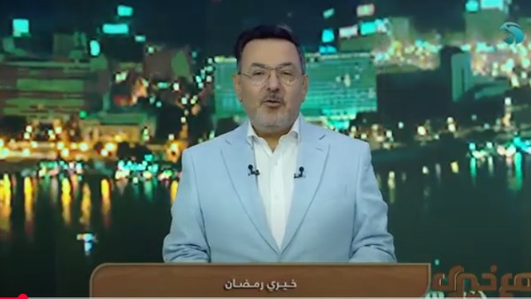 إعلامي عن 30 يونيو: «كانوا بيكتبوا تحت بيتي الموت لخيري رمضان»