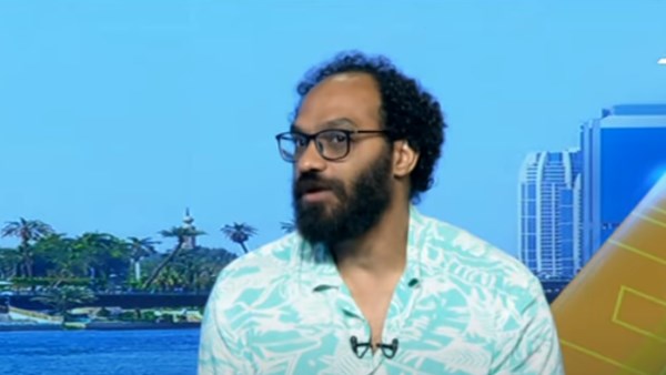 الفنان التشكيلي بافلي توفيلس