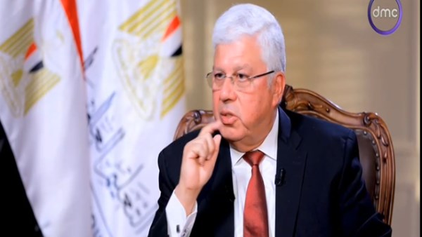 الدكتور أيمن عاشور وزير التعليم العالي