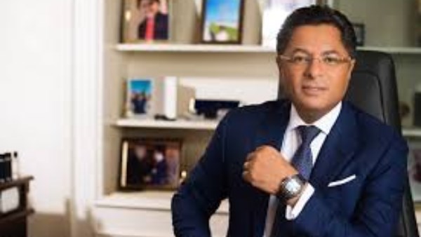 خالد أبو بكر يوضح أهمية اختيار كوادر دبلوماسية من وزارة الخارجية لتولي ملف الترويج للاستثمار المصري