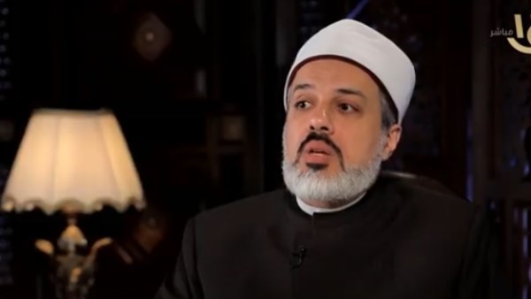 الدكتور أحمد ممدوح أمين الفتوى بدار الأفتاء المصرية