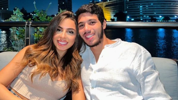 عادل إمام جونيور وخطيبته 