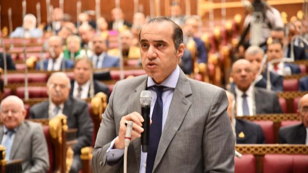 وزير الشئون النيابية: نظام التأمين الصحي الشامل حلم عند كل دولة