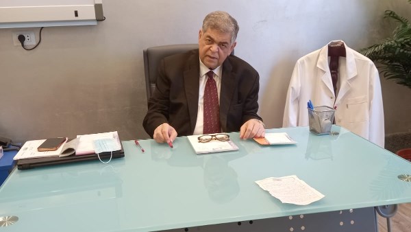  النائب أشرف حاتم، رئيس لجنة الصحة بمجلس النواب ووزير الصحة الأسبق
