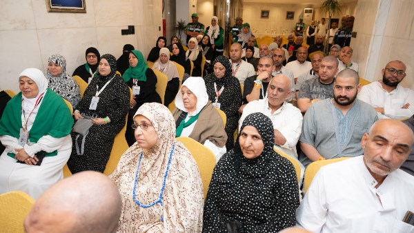 بعثة حج الجمعيات الأهلية تتابع خطة تفويج الحجاج إلى المدينة المنورة وعودة بقية الحجيج إلى مصر