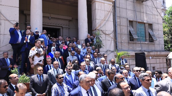 وقفة المحامين